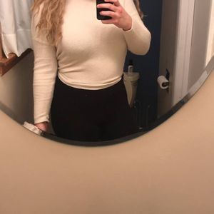 Meet your Posher, Natalia